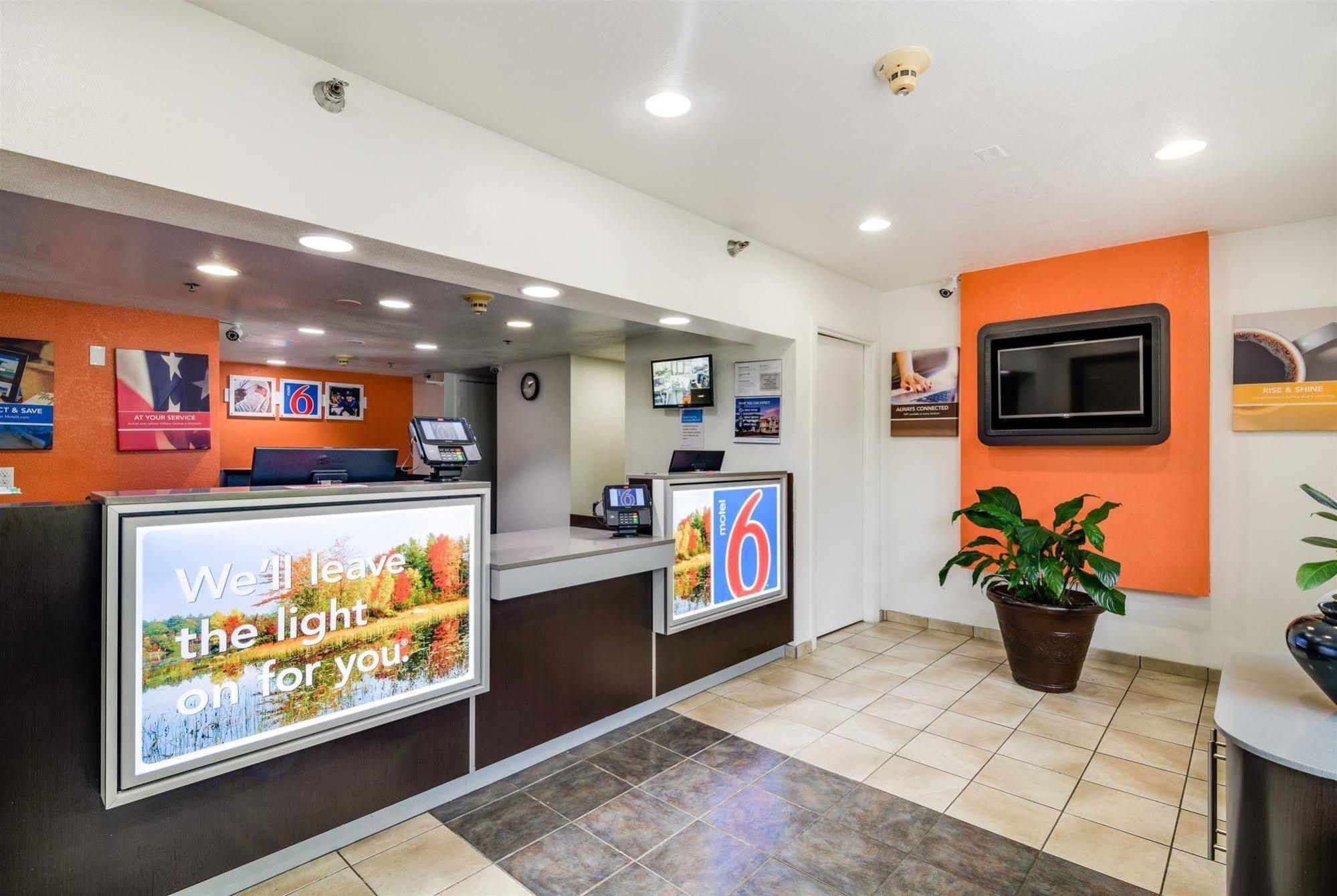 Motel 6-Rolling Meadows, Il - Chicago Northwest Exteriér fotografie